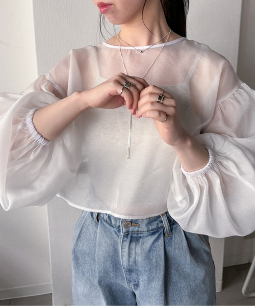 EPIMI E'PIMMY（エピミエピミー）の「2wayオーガンジーボリューム袖リボンブラウス（シャツ/ブラウス・レディース・ベージュ/ピンクベージュ/オフホワイト/チャコールグレー・MEDIUM）」の12枚目の写真