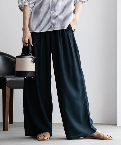 Howdy Marie（ハウディ―マリー）の「Howdy Marie インドレーヨン 無地/総柄ワイドパンツ（その他パンツ・レディース・ベージュ系その他/オレンジ/グリーン系その他/パープル/ダークグリーン/ブラック・M/L）」の3枚目の写真