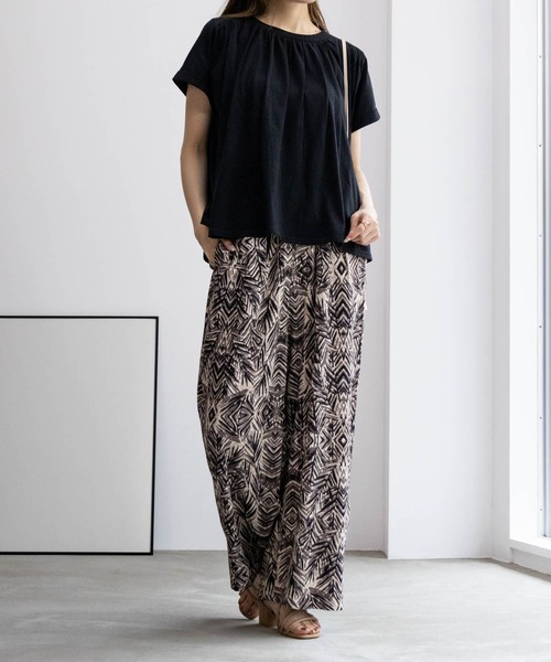 Howdy Marie（ハウディ―マリー）の「Howdy Marie インドレーヨン 無地/総柄ワイドパンツ（その他パンツ・レディース・ベージュ系その他/オレンジ/グリーン系その他/パープル/ダークグリーン/ブラック・M/L）」の15枚目の写真