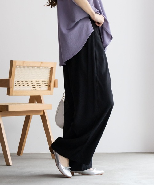 Howdy Marie（ハウディ―マリー）の「Howdy Marie インドレーヨン 無地/総柄ワイドパンツ（その他パンツ・レディース・ベージュ系その他/オレンジ/グリーン系その他/パープル/ダークグリーン/ブラック・M/L）」の9枚目の写真