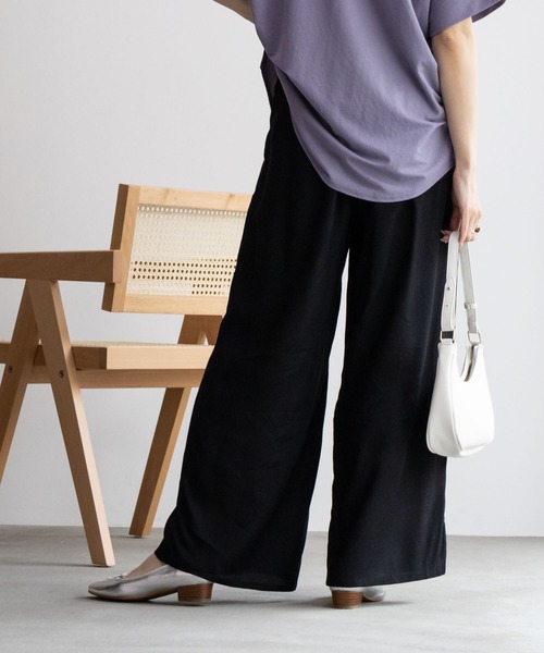 Howdy Marie（ハウディ―マリー）の「Howdy Marie インドレーヨン 無地/総柄ワイドパンツ（その他パンツ・レディース・ベージュ系その他/オレンジ/グリーン系その他/パープル/ダークグリーン/ブラック・M/L）」の10枚目の写真