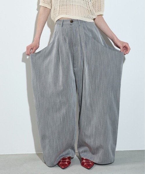 THE YOn(ザヨン)の「ドレープポケットタックワイドパンツ(その他パンツ・レディース・ブラウン/ミックスグレー/ミント・M/S)」の19枚目の写真