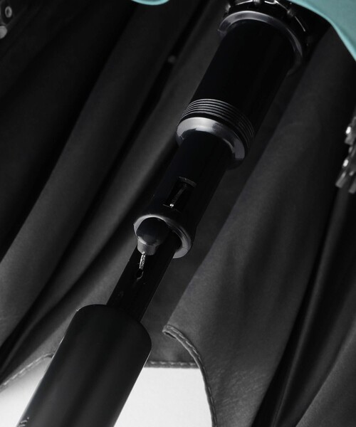 Wpc.（ダブリュピーシー）の「【別注】＜Wpc.＞GLR BACK PROTECT レイン 長傘（長傘・メンズ・ブラック/ネイビー/ダークグレー・FREE）」の6枚目の写真