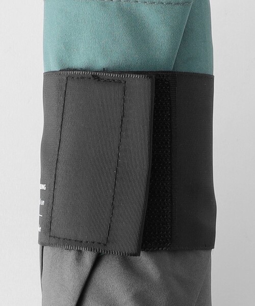 Wpc.（ダブリュピーシー）の「【別注】＜Wpc.＞GLR BACK PROTECT レイン 長傘（長傘・メンズ・ブラック/ネイビー/ダークグレー・FREE）」の10枚目の写真