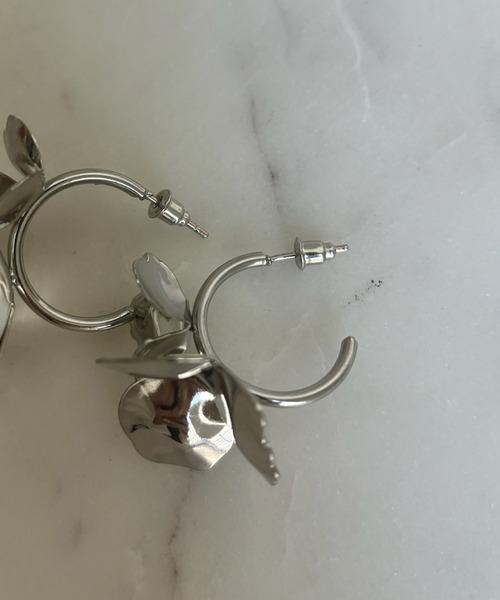 DouDou(ドゥドゥ)の「メタルモチーフピアス(ピアス(両耳用)・レディース・ゴールド/シルバー・FREE)」の6枚目の写真