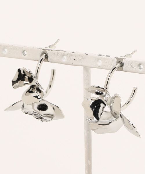 DouDou(ドゥドゥ)の「メタルモチーフピアス(ピアス(両耳用)・レディース・ゴールド/シルバー・FREE)」の11枚目の写真