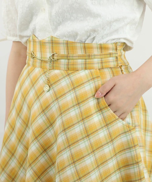 F i.n.t(フィント)の「コインチェーン使いパステルチェックフレアースカート/F&A/fint(スカート・レディース・イエロー/パープル系・1/2)」の8枚目の写真