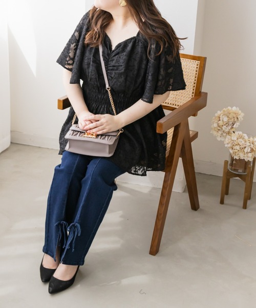CLETTE(クレット)の「シアー花柄ペプラムブラウス(シャツ/ブラウス・レディース・ブラック/アイボリー/ブルー・4L/3L/LL)」の14枚目の写真