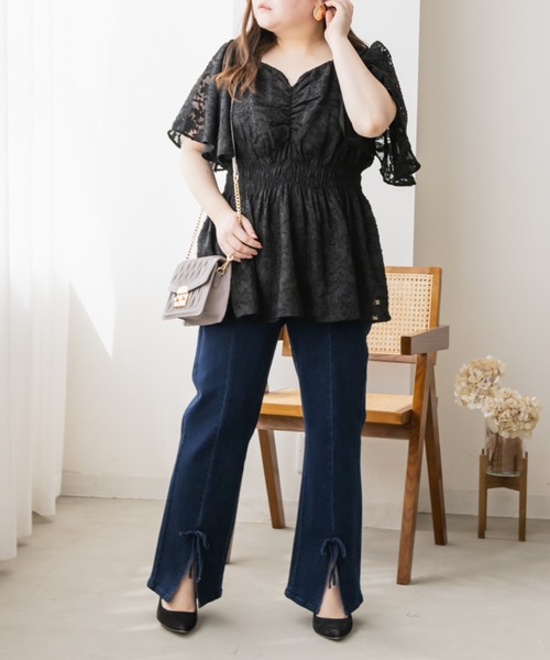 CLETTE(クレット)の「シアー花柄ペプラムブラウス(シャツ/ブラウス・レディース・ブラック/アイボリー/ブルー・4L/3L/LL)」の15枚目の写真