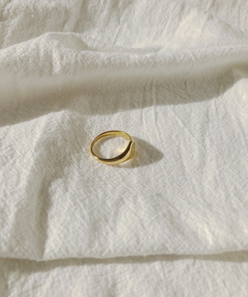 TUWAKRIM(トゥワクリム)の「【TUWAKRIM】スターカットリング(リング・レディース・ゴールド・MEDIUM/LARGE/X-LARGE)」の7枚目の写真