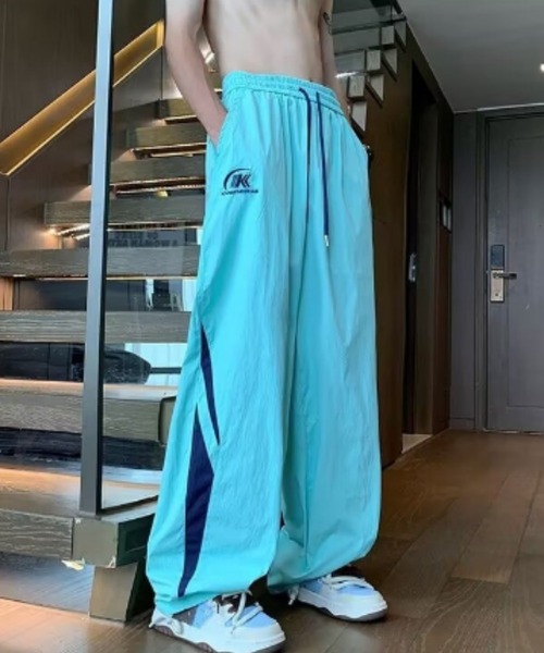 MGV（エムジーヴィー）の「テックナイロンパンツ（その他パンツ・メンズ・ライトブルー/イエロー・MEDIUM/LARGE/X-LARGE）」の17枚目の写真