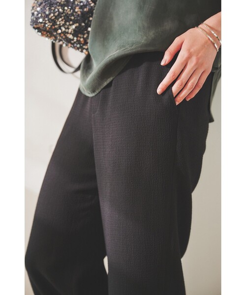 UNTITLED（アンタイトル）の「【セットアップ可能/ウエストゴム】クレープダブル イージーワイドパンツ（その他パンツ・レディース・ブラック/ダークオリーブ・01/02/03/00/04/42/44/46/48/50）」の12枚目の写真