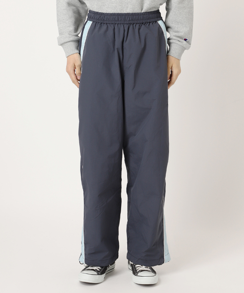 UMBRO(アンブロ)の「UMBRO / アンブロ 417別注 トラックパンツ(その他パンツ・メンズ・ベージュ/ネイビー・MEDIUM/LARGE/X-LARGE)」の3枚目の写真