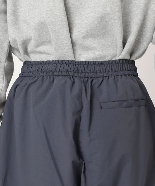 UMBRO(アンブロ)の「UMBRO / アンブロ 417別注 トラックパンツ(その他パンツ・メンズ・ベージュ/ネイビー・MEDIUM/LARGE/X-LARGE)」の6枚目の写真