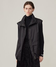 ICB（アイシービー）の「【洗える】グランウォームソフトサテン ミリタリーベスト（ベスト）」