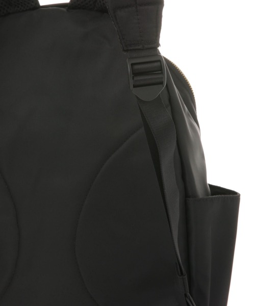 GLOBAL WORK（グローバルワーク）の「撥水軽量10ポケリュックミドル/136368（バックパック/リュック・レディース・グレー/ブラック/アイボリー/レオパード/ベージュ・ONE SIZE）」の17枚目の写真