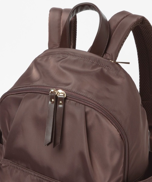 撥水軽量10ポケリュックミドル/136368（バックパック/リュック