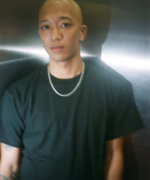 WISM（ウィズム）の「【BASEMENT GEAR / ベースメントギア】7oz Garment Wash S/SL Tee（Tシャツ/カットソー・メンズ・ホワイト/ライトグレー/ブラック/ベージュ/ネイビー/カーキ/ピンク/グリーン系その他/ブラウン・MEDIUM/LARGE/X-LARGE/XX-LARGE）」の3枚目の写真