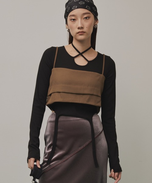 Solace（ソレイス）の「2WAYベルトビスチェ（ベスト・レディース・ブラック/グレー/ベージュ・FREE）」の4枚目の写真