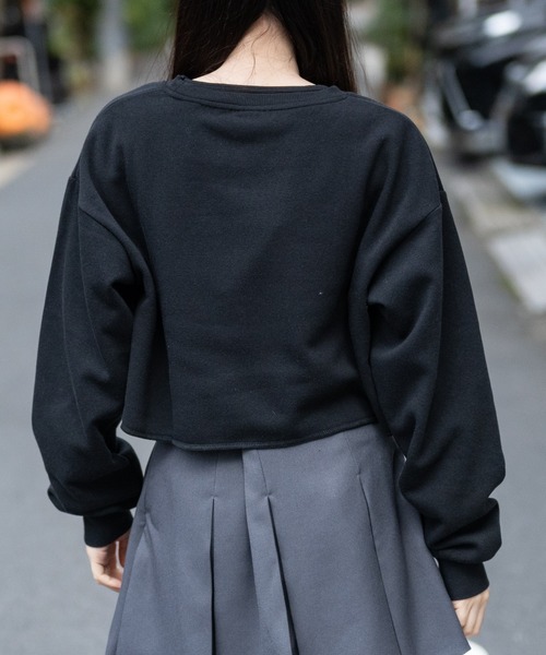 STARTER BLACK LABEL(スターターブラックレーベル)の「【t】〔STARTER BLACK LABEL〕メタルプリント カットオフ ショート丈 スウェット(スウェット・レディース・ブラック/カーキ/チャコールグレー/ホワイト・MEDIUM/LARGE)」の11枚目の写真
