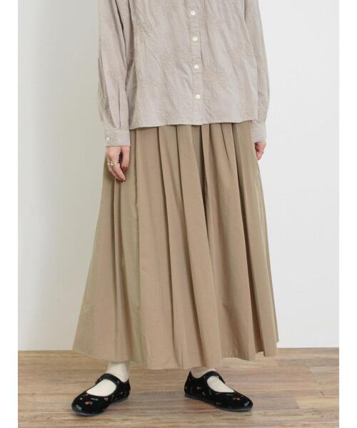 Samansa Mos2（サマンサ モスモス）の「柄アソートタックギャザースカート（スカート・レディース・チャコールグレー/ベージュ/ネイビー/グリーン・F）」の2枚目の写真