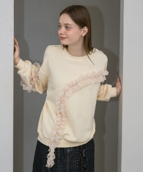 idem（イデム）の「many frill loose sweat / デザインフリルスウェット（スウェット・レディース・ネイビー/グレー/クリーム・FREE）」の14枚目の写真