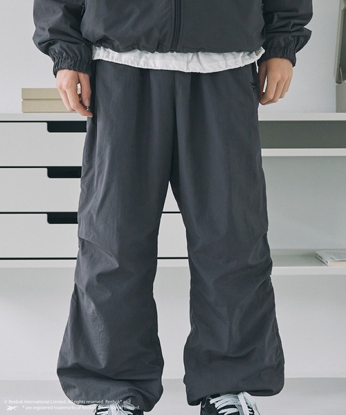 Reebok（リーボック）の「【Reebok別注】ワッシャーナイロンサイドジップパンツ（その他パンツ・メンズ・ブラック/グレー/オリーブ・S/M/L）」の18枚目の写真
