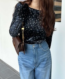 小花柄ベロアトップス