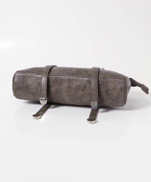 SENSE OF PLACE by URBAN RESEARCH（センスオブプレイスバイアーバンリサーチ）の「FLスクエアボストンバッグ（ボストンバッグ・メンズ・ブラウン/グレー/ブラック・ONE）」の16枚目の写真