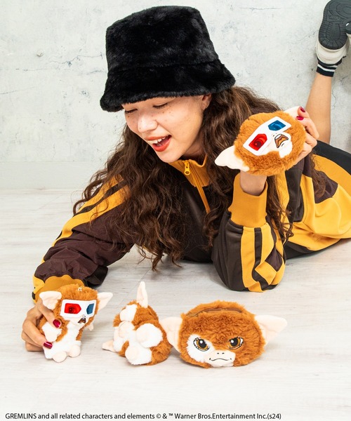 ACCOMMODE（アコモデ）の「グレムリン/もふもふダイカットポーチ（ポーチ・レディース・その他1/その他2・FREE）」の5枚目の写真