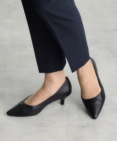 THE SHOP TK (ザ ショップ ティーケー )の「ローヒールベーシックパンプス(パンプス・レディース・ブラック/ベージュ・30/35/45)」の8枚目の写真