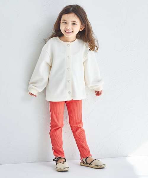 pairmanon（ペアマノン）の「【軽やかスウェット】裏毛 ハートボタン 長袖 カーディガン（カーディガン/ボレロ・キッズ・ベージュ/ブラック/アイボリー・150/110/130/90/140/120/100）」の4枚目の写真