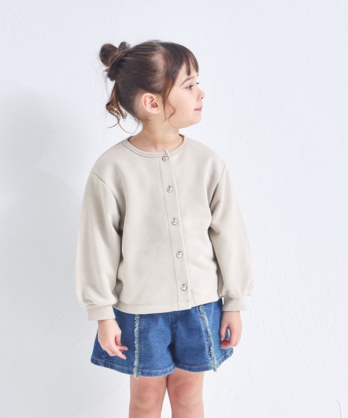 pairmanon（ペアマノン）の「【軽やかスウェット】裏毛 ハートボタン 長袖 カーディガン（カーディガン/ボレロ・キッズ・ベージュ/ブラック/アイボリー・150/110/130/90/140/120/100）」の17枚目の写真