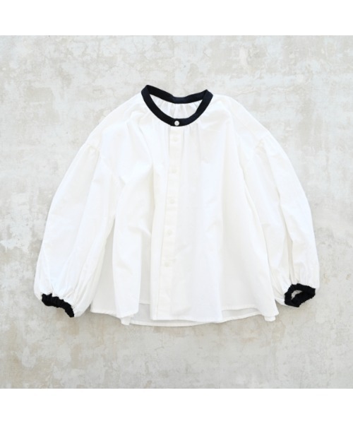 NHT（エヌエイチティー）の「エヌエイチティー 配色ギャザーブラウス（シャツ/ブラウス・キッズ・ラベンダー/アイボリー/ブラック・120cm/130cm/140cm/150cm/160cm/110cm）」の6枚目の写真