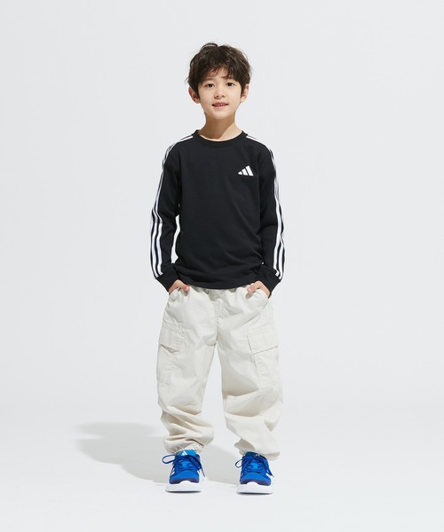 adidas（アディダス）の「エッセンシャルズ プラス レギュラーフィット スリーストライプス 長袖Tシャツ キッズ / ロンT / アディダス adidas（Tシャツ/カットソー・キッズ・ブラック・120/110/160/150/140/130）」の8枚目の写真