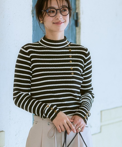 SMILE LAND（スマイルランド）の「＜大きいサイズ＞ ボトルネックリブニットプルオーバー（ニット/セーター・レディース・オフホワイト/ブラック/ワイン/ネイビー/ブラック系・LL/3L/4L/5L/L）」の3枚目の写真