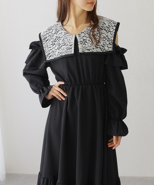 Lace Ladies(レースレディース)の「ビッグ レースカラー カットアウト マキシ ワンピース(ワンピース・レディース・ブラック/ブルー/グレー・S/FREE)」の5枚目の写真
