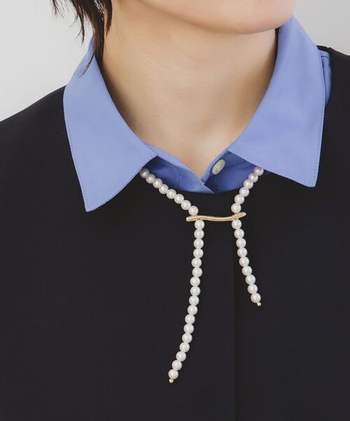 le.coeur blanc(ルクールブラン)の「パールラリエットネックレス(ネックレス・レディース・オフホワイト・FREE)」の8枚目の写真