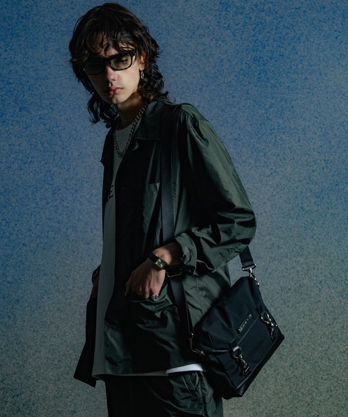 CRIMIE（クライミー）の「MILES OG 3LAYER SHOULDER BAG（ショルダーバッグ・メンズ・ブラック・ONE SIZE）」の9枚目の写真