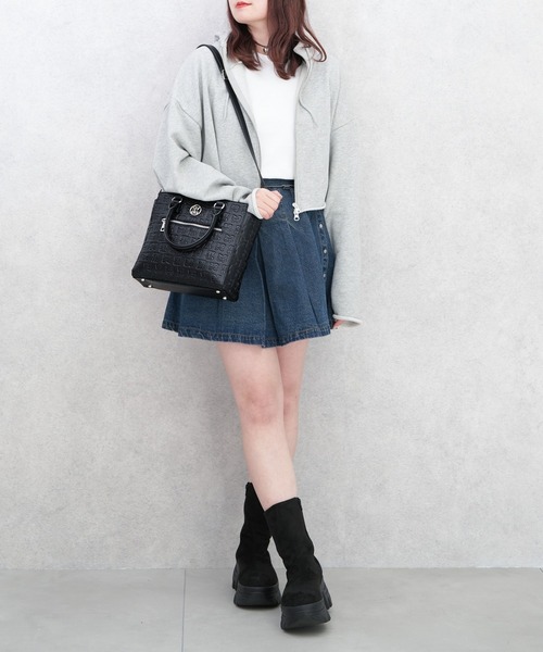 GYDA（ジェイダ）の「【GYDA/ジェイダ】 CIRCLE METAL SERIES　ハンドバッグ（ハンドバッグ・レディース・ホワイト/ブラック・FREE）」の4枚目の写真