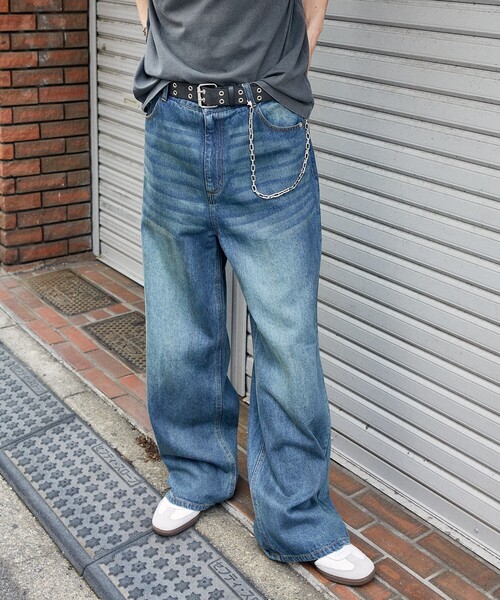 FREAK'S STORE(フリークスストア)の「PUBLUX/パブリュクス 加工デニムパンツ(限定展開)(デニムパンツ・メンズ・インディゴブルー/ブラック・LARGE/MEDIUM/SMALL)」の4枚目の写真