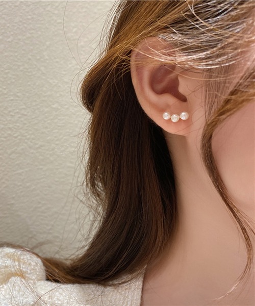 blackdia ocean(ブラックダイヤオーシャン)の「blackdia ocean パールロングチェーンピアス/イヤリング(ピアス(両耳用)・レディース・ゴールド/ゴールド系その他・FREE)」の5枚目の写真