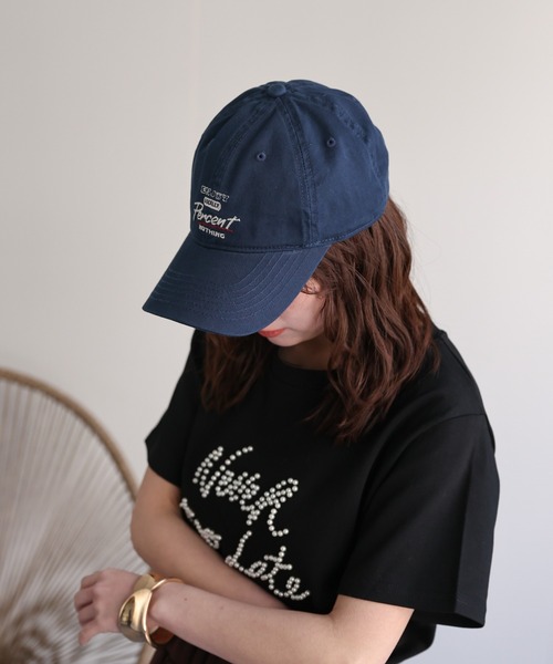 ap retro（アプレトロ）の「刺繍ロゴキャップ（キャップ・レディース・ベージュ/ネイビー/アイボリー/ブラック・FREE）」の4枚目の写真