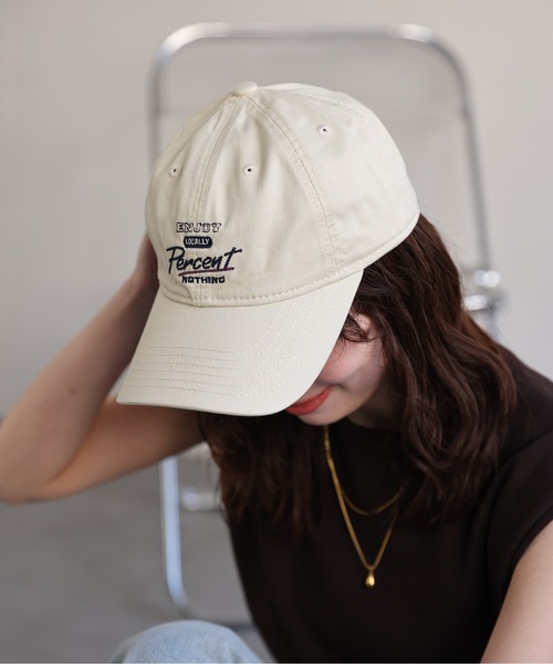 ap retro（アプレトロ）の「刺繍ロゴキャップ（キャップ・レディース・ベージュ/ネイビー/アイボリー/ブラック・FREE）」の5枚目の写真