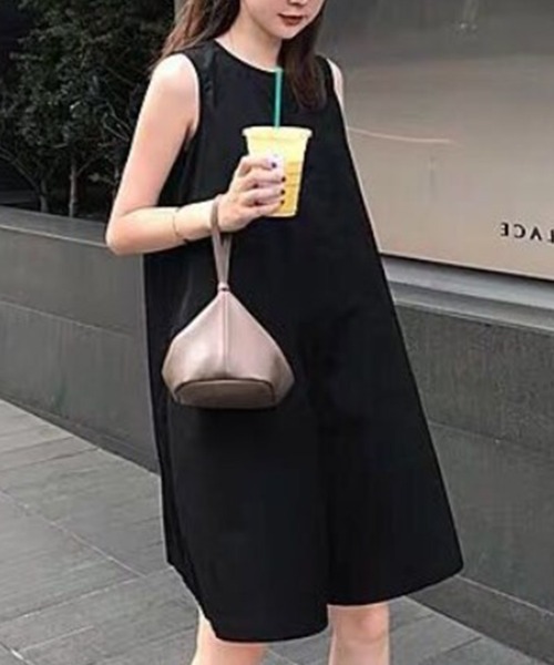 SallyLunn(サリーラン)の「【一枚でコーデ完成】ノースリーブロンパース(Tシャツ/カットソー・レディース・ブラック/ベージュ・MEDIUM)」の6枚目の写真