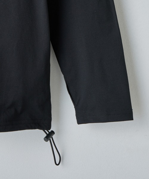 COLONY 2139（コロニートゥーワンスリーナイン）の「ジップアップラッシュガード（ラッシュガード・レディース・ブラック・FREE）」の8枚目の写真