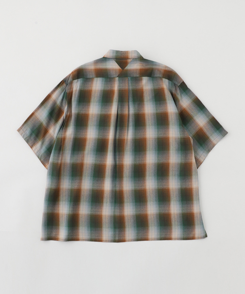 WHITE MOUNTAINEERING(ホワイトマウンテニアリング)の「White Mountaineering(ホワイトマウンテニアリング) MID GUSSET SLEEVE CHECK シャツ(シャツ/ブラウス・メンズ・グリーン・1)」の2枚目の写真