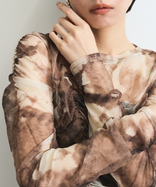 VICKY(ビッキー)の「ニュアンスシアーシャーリングプルオーバー≪手洗い可能≫(Tシャツ/カットソー・レディース・ベージュ系その他/オフホワイト・M)」の13枚目の写真