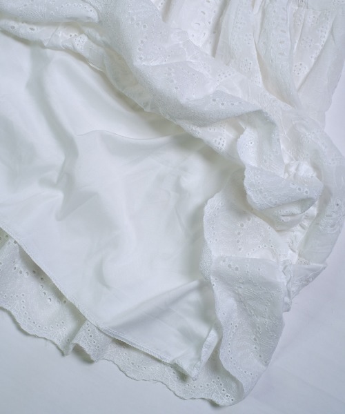 shopnikoniko（ショップニコニコ）の「キャミワンピース ミニ丈 レース  チュニック キャミソール ワンピース 低身長 パンチングキャミチュニック（チュニック・レディース・ホワイト・フリー）」の17枚目の写真