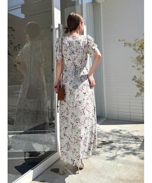 SNIDEL（スナイデル）の「【00サイズあり】レーヨンカシュクールプリントワンピース（ワンピース・レディース・アイボリー/ライトピンク/レッド/ミント・00/2/1/0）」の13枚目の写真